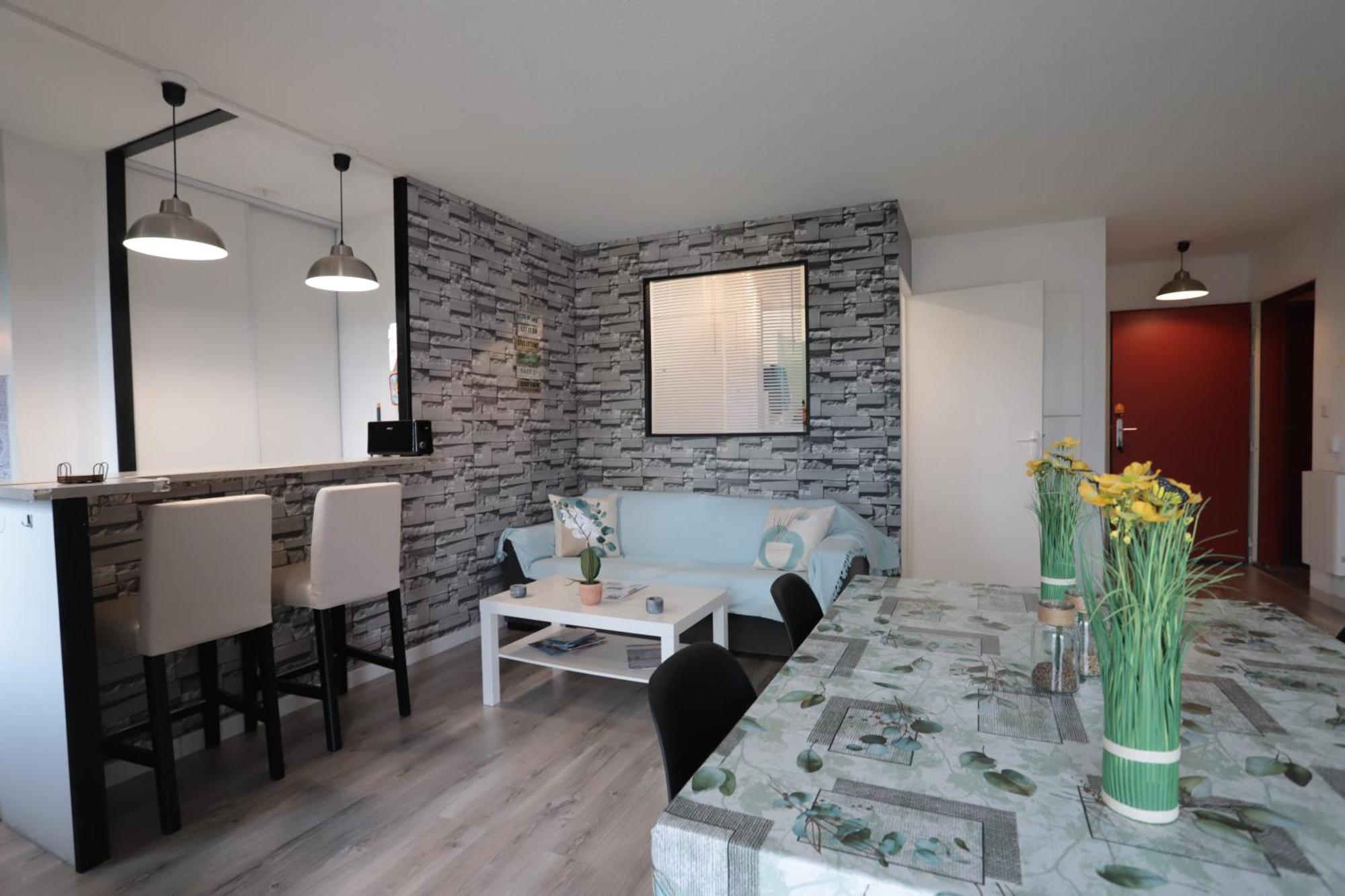 Appart T2 Dans Residence Calme Parking Prive Gratuit Miramas Dış mekan fotoğraf